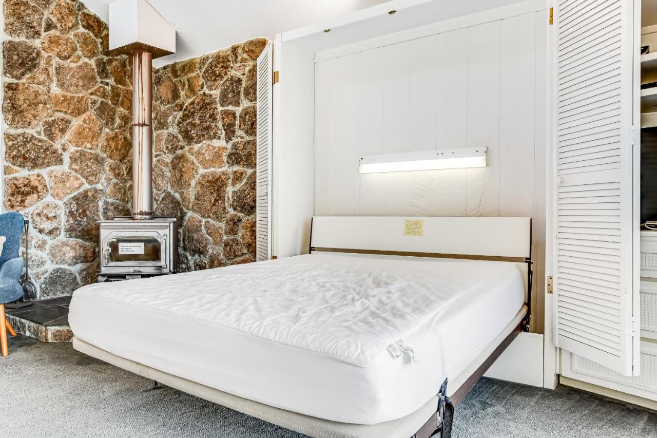 Cove House * Gualala